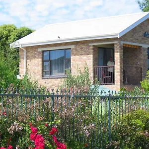 Guest house Ascot Gardens Self Catering, Cape Town