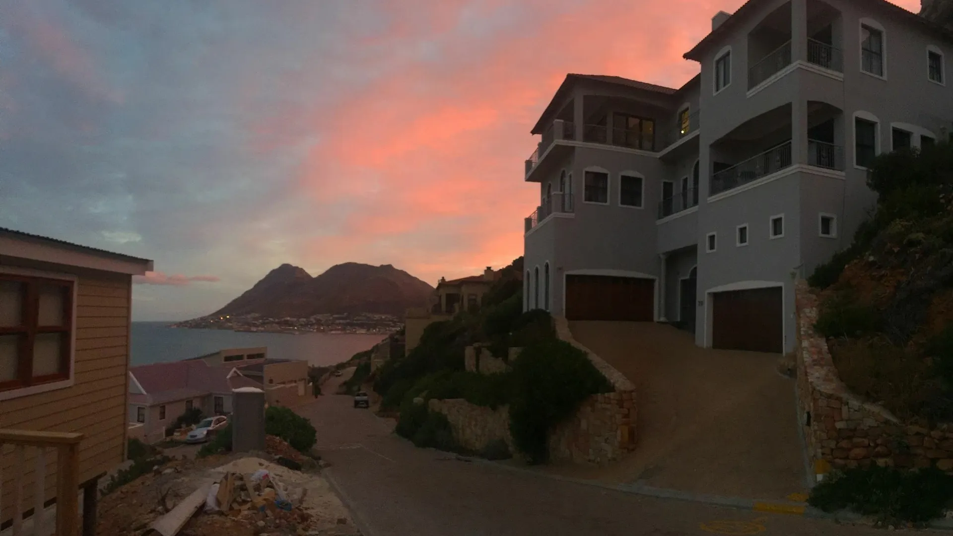 Berg And Beach Cape Town