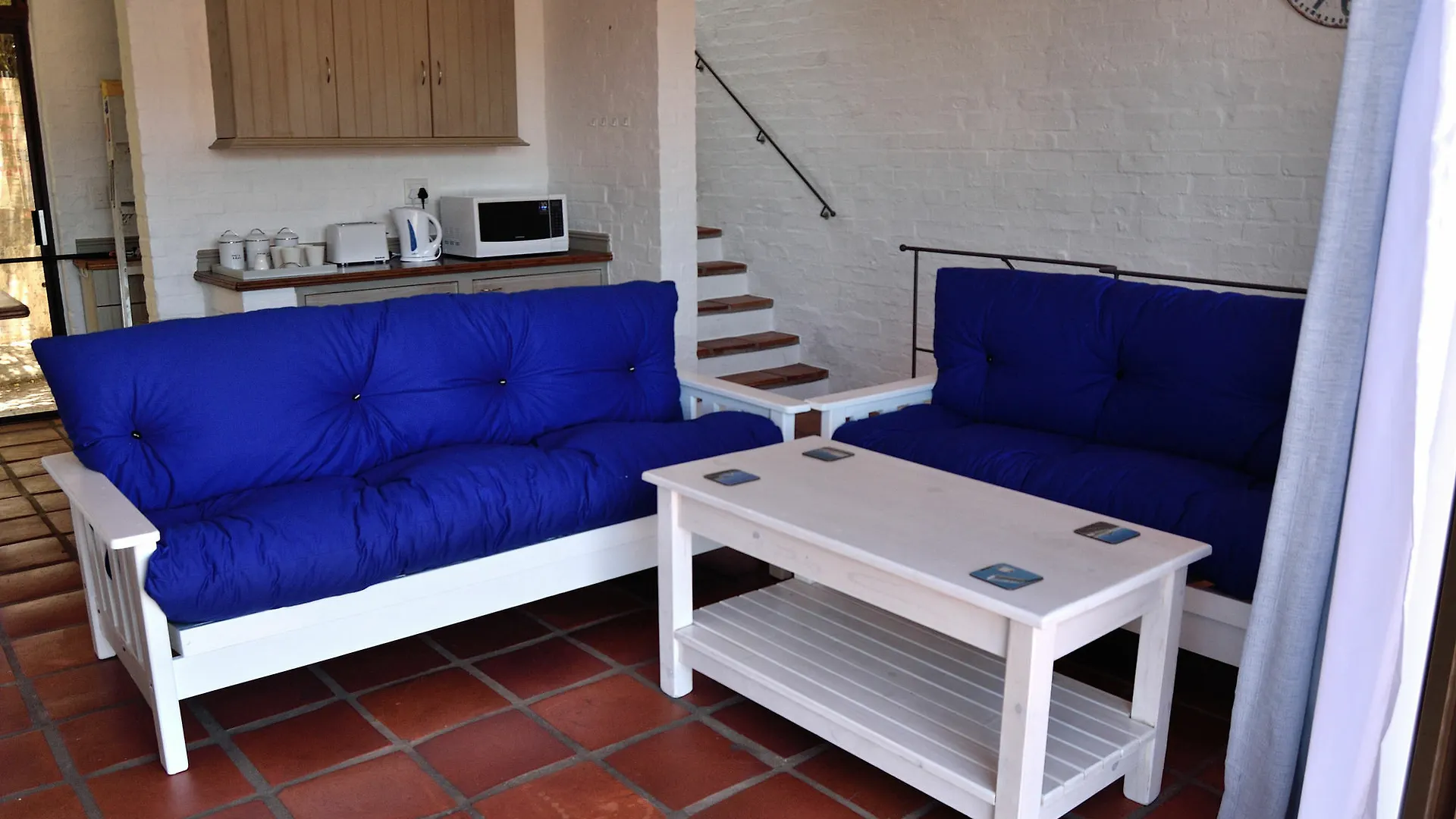 Berg And Beach Cape Town Guest house