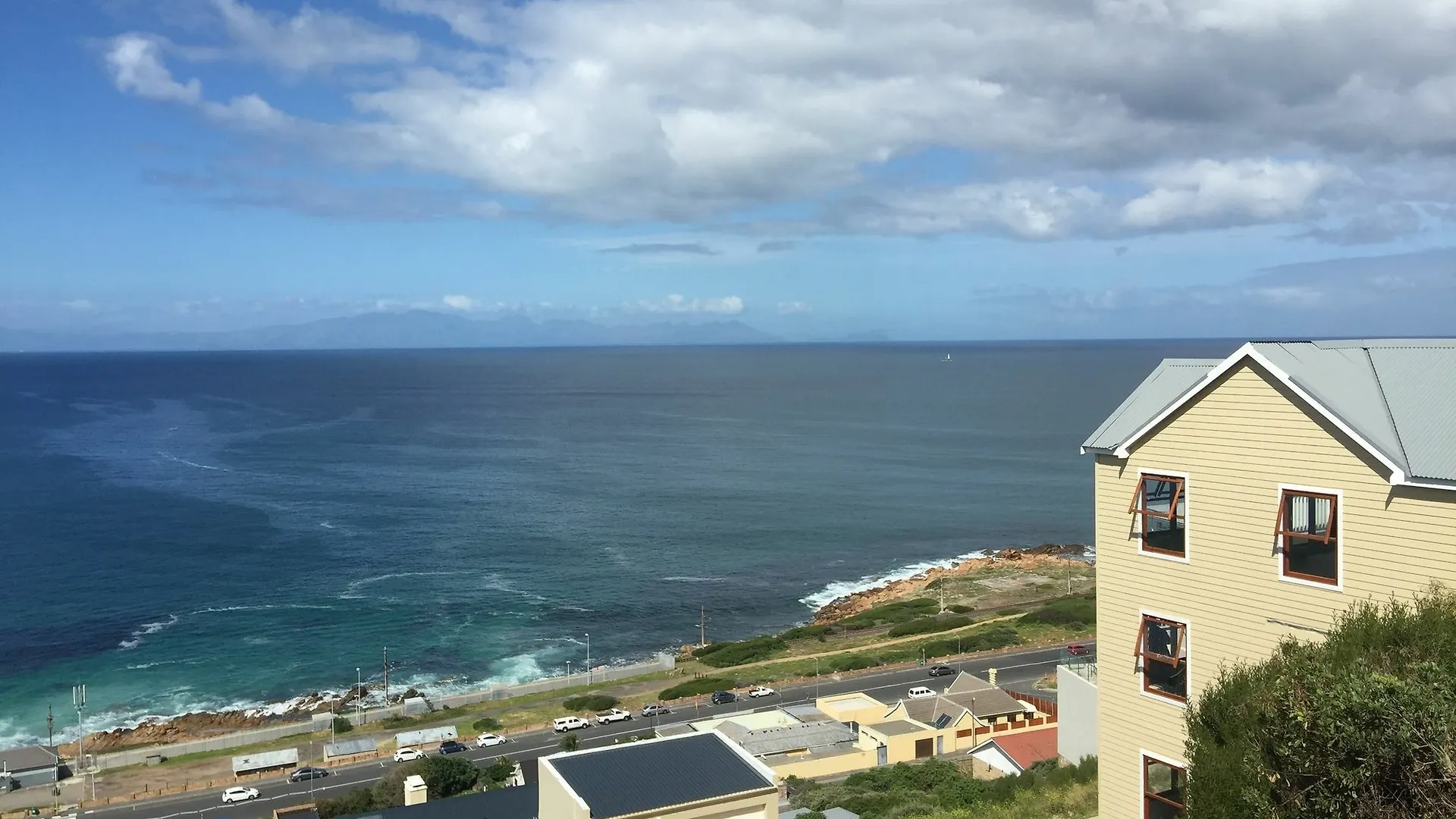 Berg And Beach Cape Town